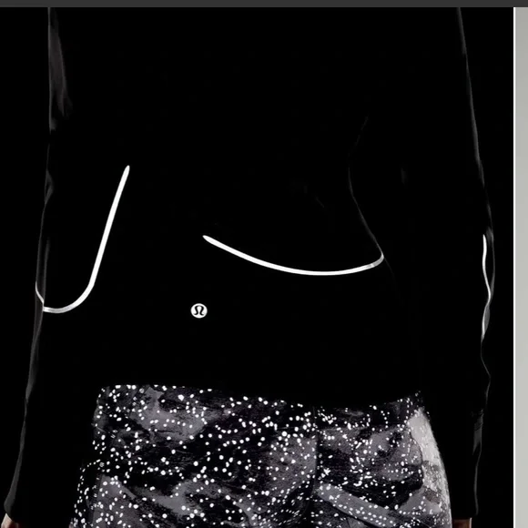 Lululemon Jacket - Picture 5 of 8